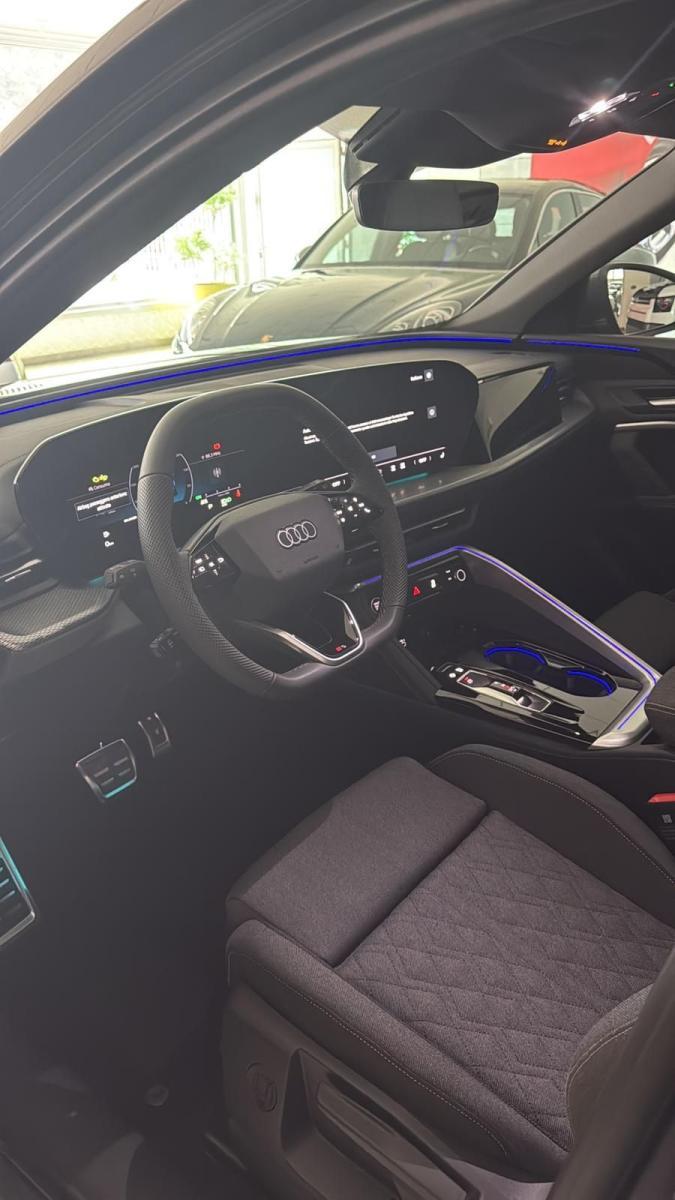 AUDI - Q5 - 40 TDI 204CV qu. S tr. S line