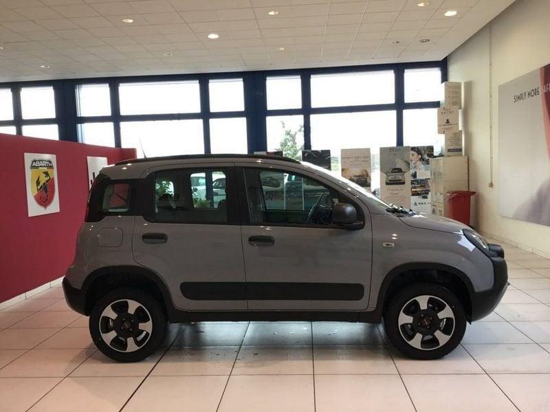 FIAT Panda 1.0 FireFly S&S Hybrid City Cross S4 MY21