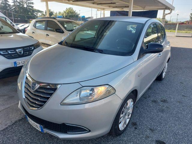 LANCIA Ypsilon 1.2 69 CV 5 porte GPL Ecochic Gold