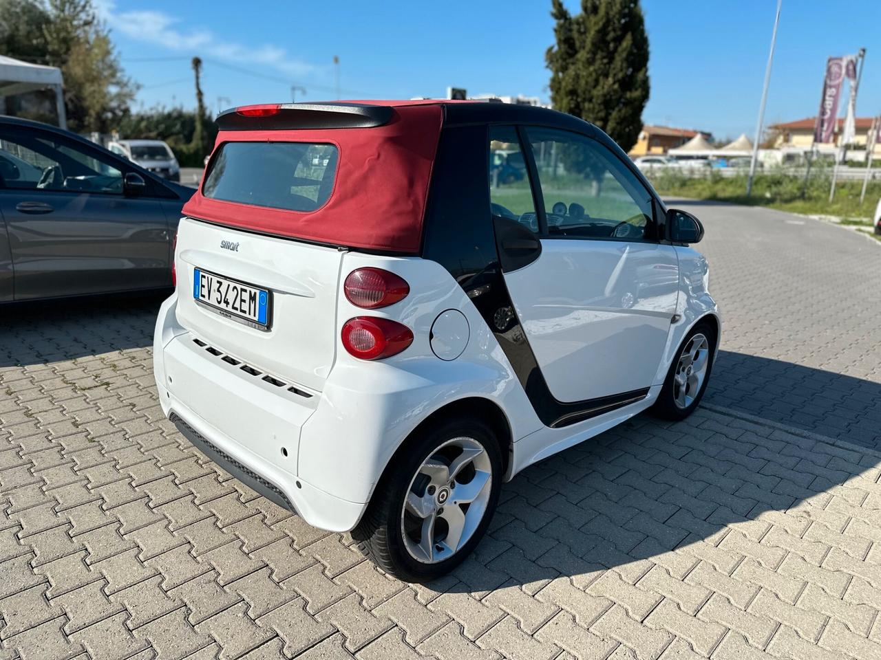 Smart ForTwo 1000 62 kW cabrio pulse