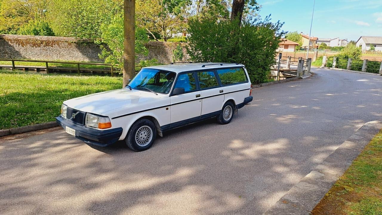 Volvo 240 2.0 Station Wagon