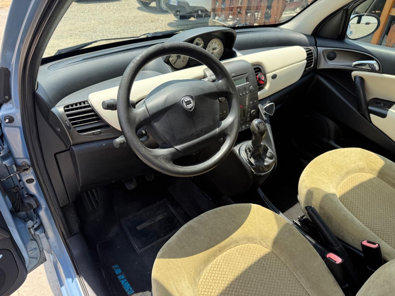 Lancia Ypsilon 1.3 Multijet 16V Argento