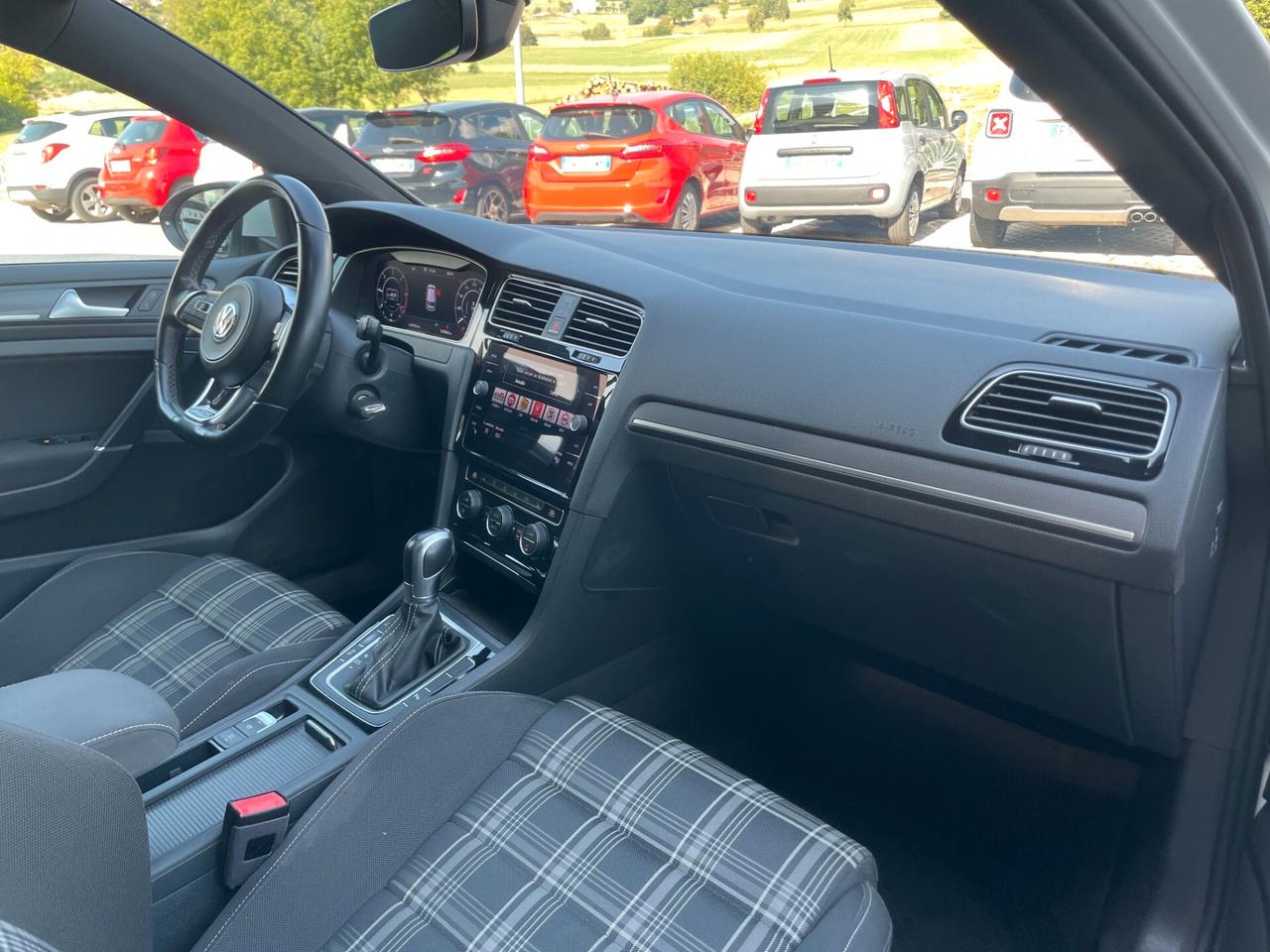 Volkswagen Golf 7.5 GTD 2.0 TDI DSG 5p.