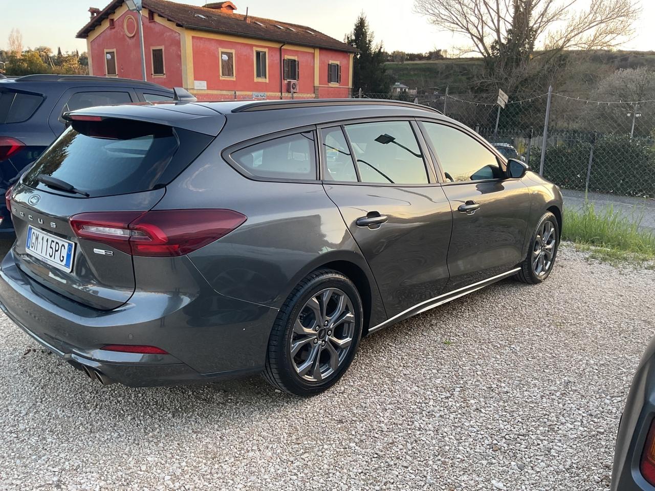 Ford Focus 1.0 EcoBoost Hybrid 125 CV Powershift SW ST-Line X