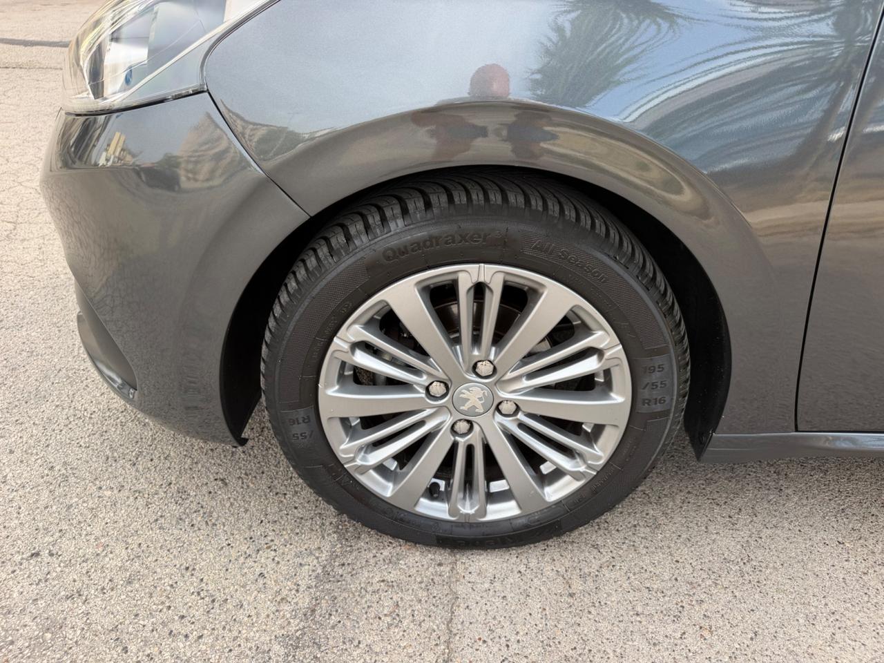Peugeot 208 Allure 1.6 Diesel 75 cv 2016