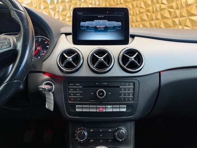 Mercedes-benz B 180 d Premium