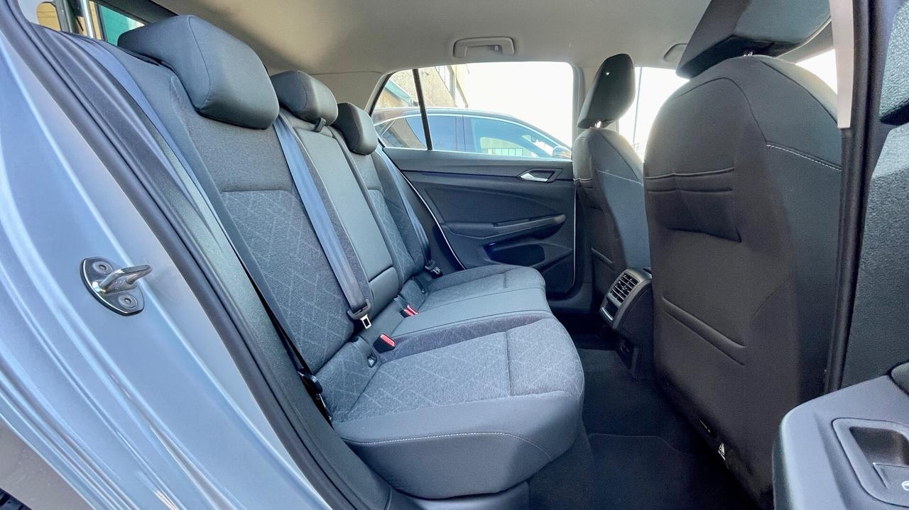 VOLKSWAGEN GOLF 2.0 STYLE TDI DSG SCR 150 CV - FULL LED, VIRTUAL COCKPIT, CAR PLAY