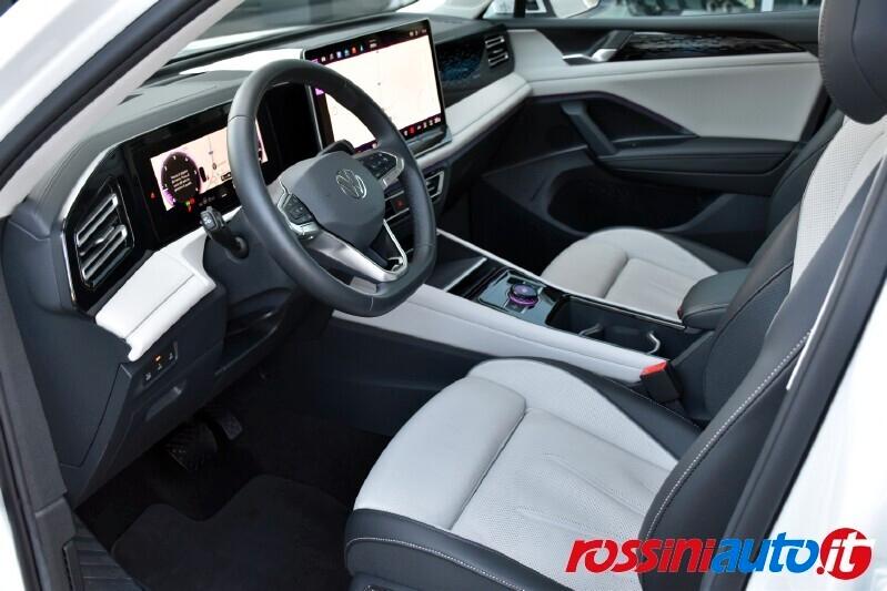 VOLKSWAGEN TIGUAN 2.0 TDI 150 CV DSG ELEGANCE + MATRIX + R20 + TETTO