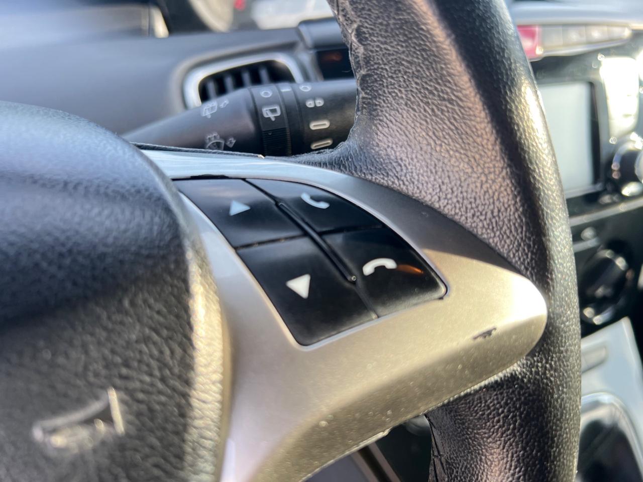 Lancia Ypsilon 1.3 MJT 95 CV 5 porte Platinum