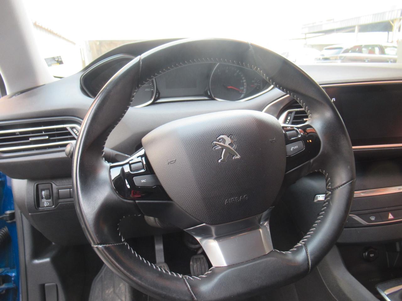 Peugeot 308 BlueHDi 130 S&S Allure