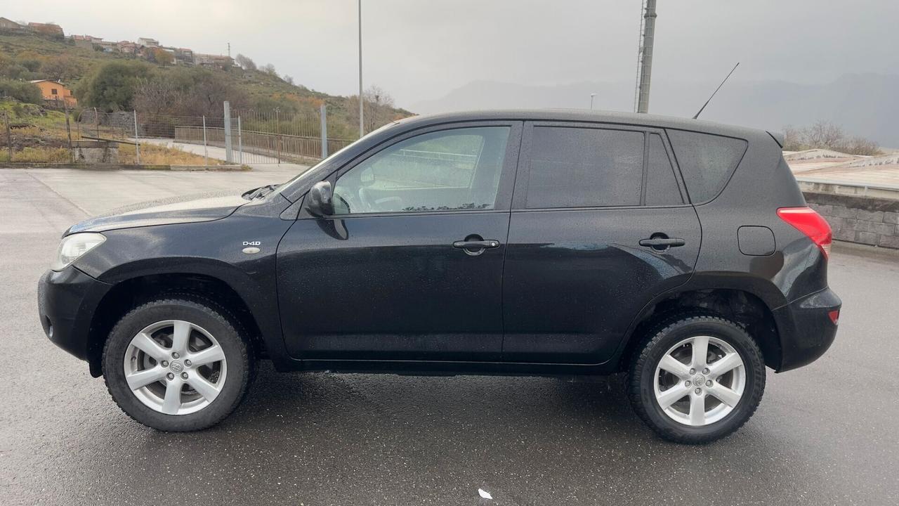 Toyota RAV 4 RAV4 2.2 D-4D 136 CV