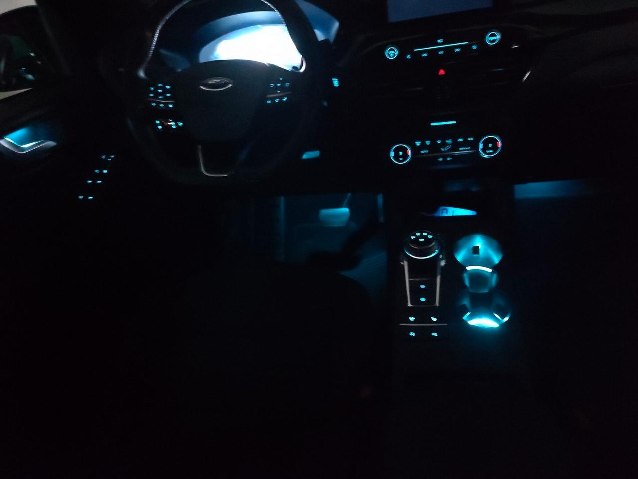 Ford Kuga ST LINE AUTOMATIK F1 2.0 TDI 120 CV 2WD TELECAMERA NAVIGATORE