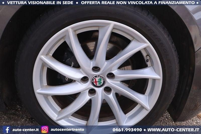 Alfa Romeo Giulia 2.0 Turbo 200CV AT8 Super