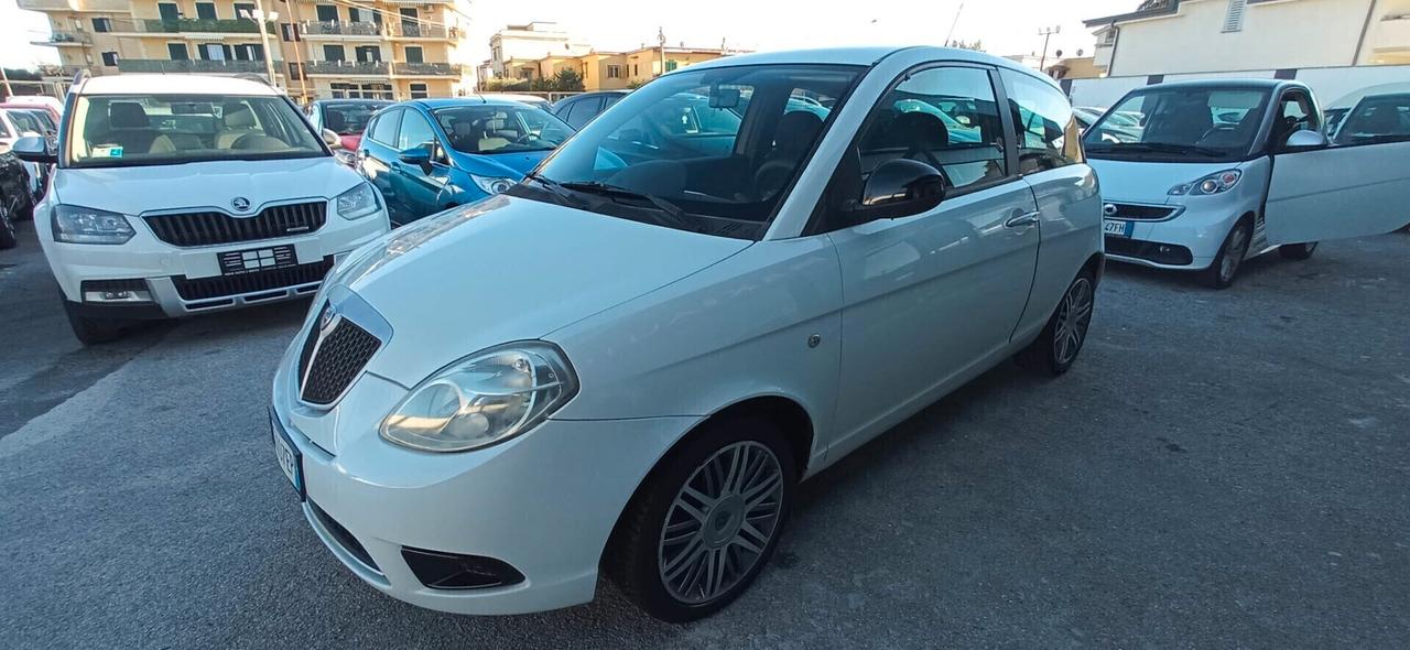 Lancia Ypsilon Ecochic GPL LEGGI!