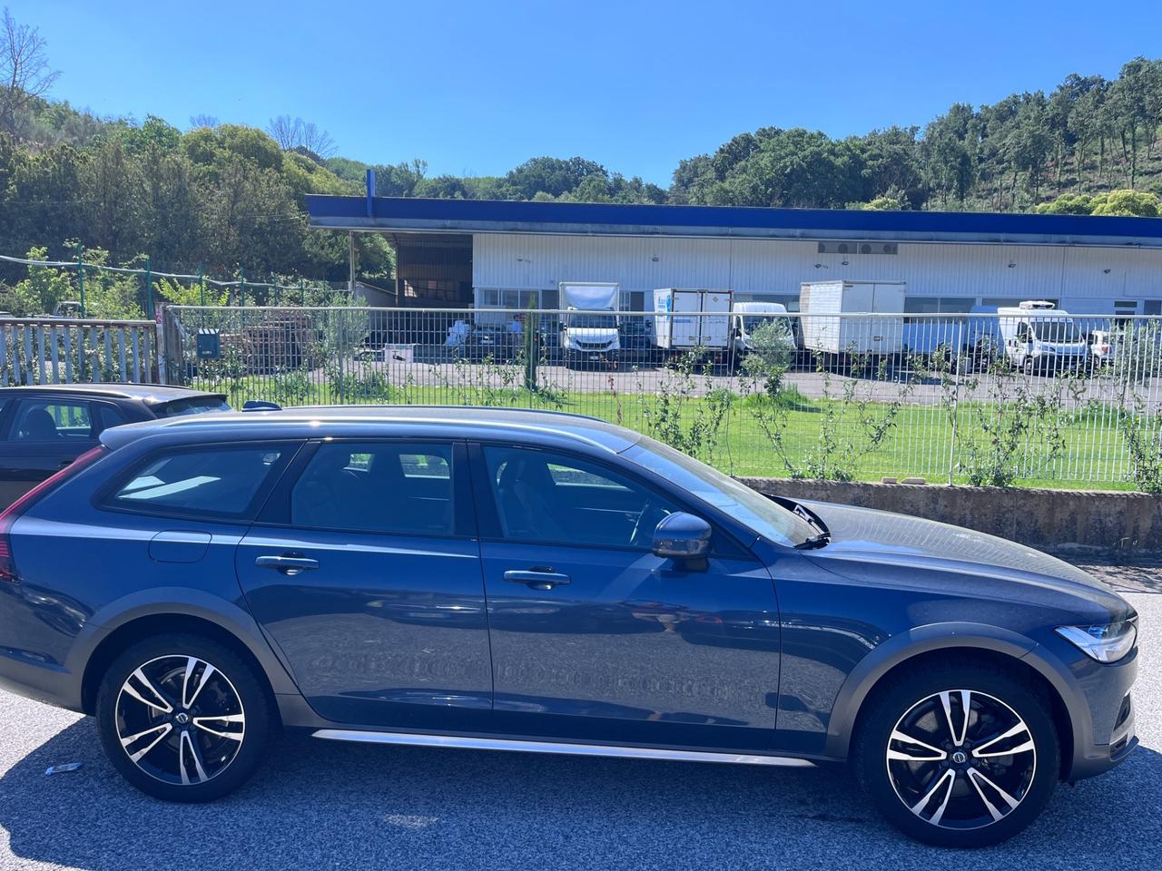 Volvo V90 Cross Country B5 AWD Geartronic Business Pro