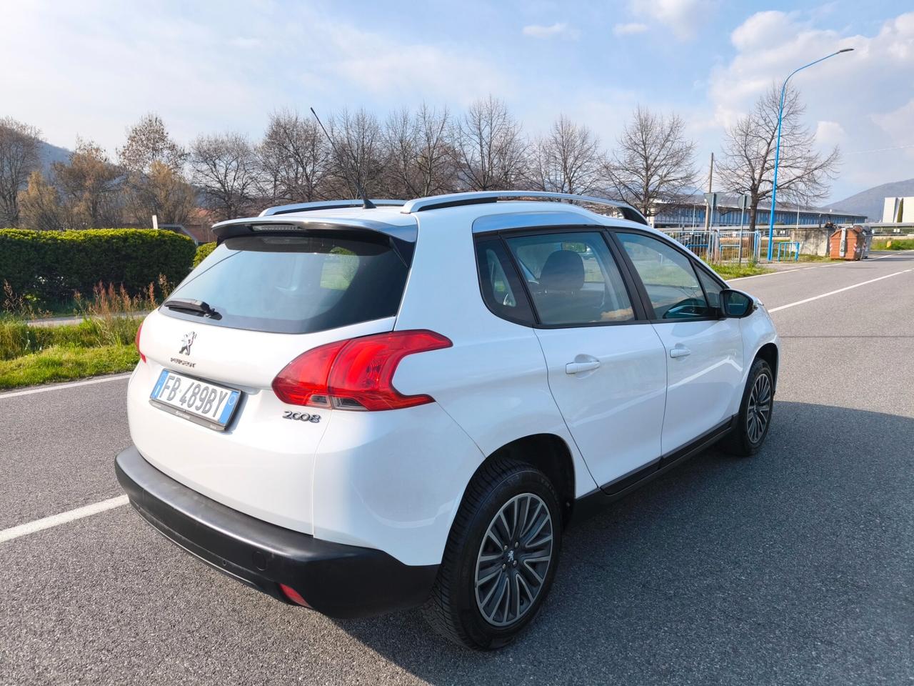 PEUGEOT 2008 1,2 BENZINA-OK NEOPATENTATI- EURO 6