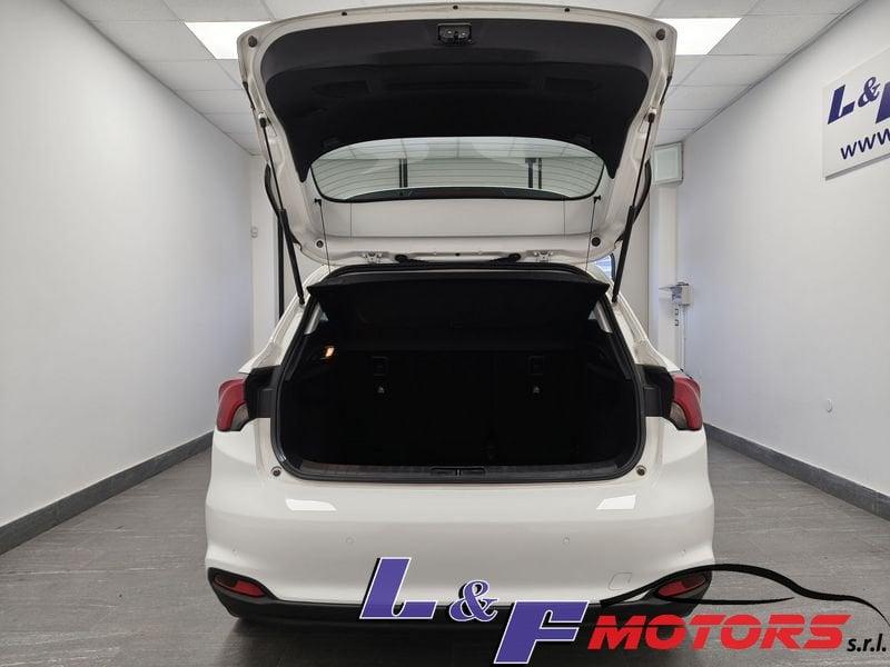 FIAT Tipo 1.4 Lounge