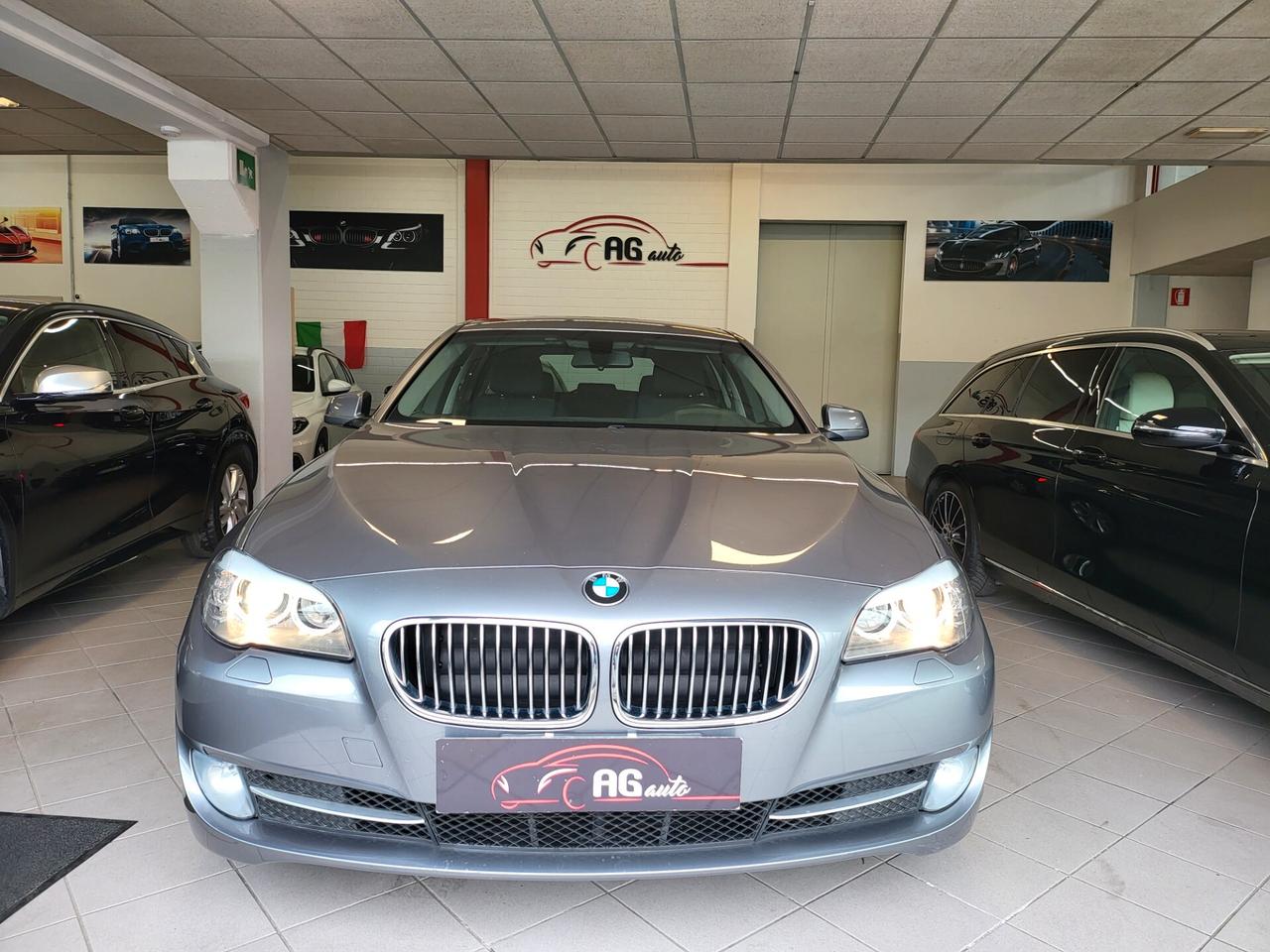 Bmw 520 520d Touring Business aut. BOOK SERVICE BMW