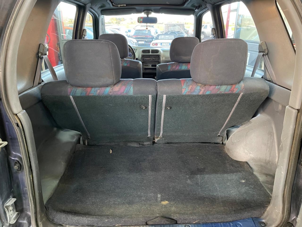 Daihatsu Terios 1.3i 4WD Neopatentati Gancio PERMUTE RATE