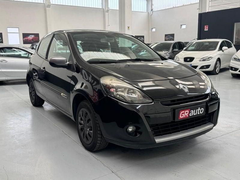 Renault Clio Clio 3p 1.2 tce Luxe 100cv