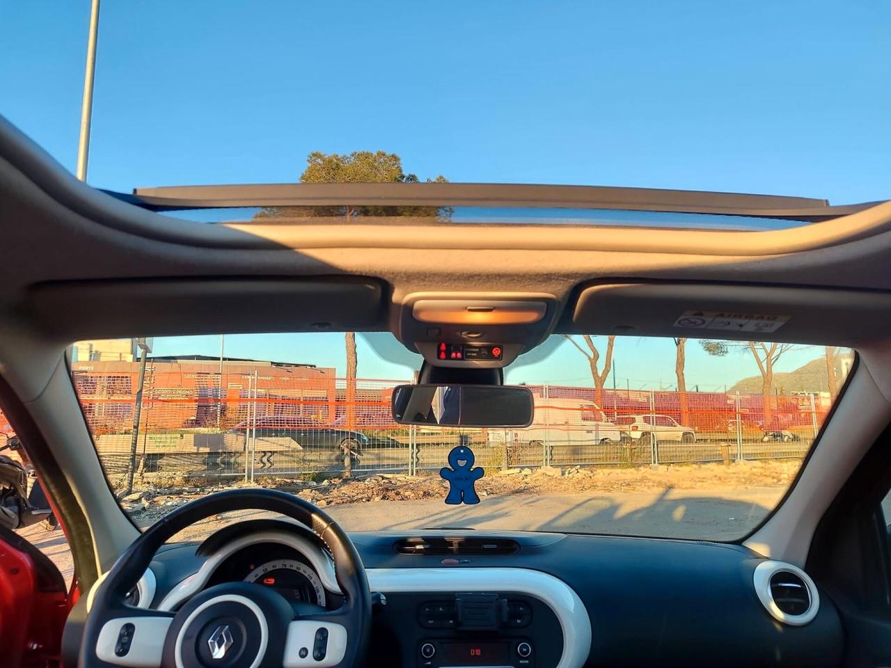 Renault Twingo SCe Life cabrio