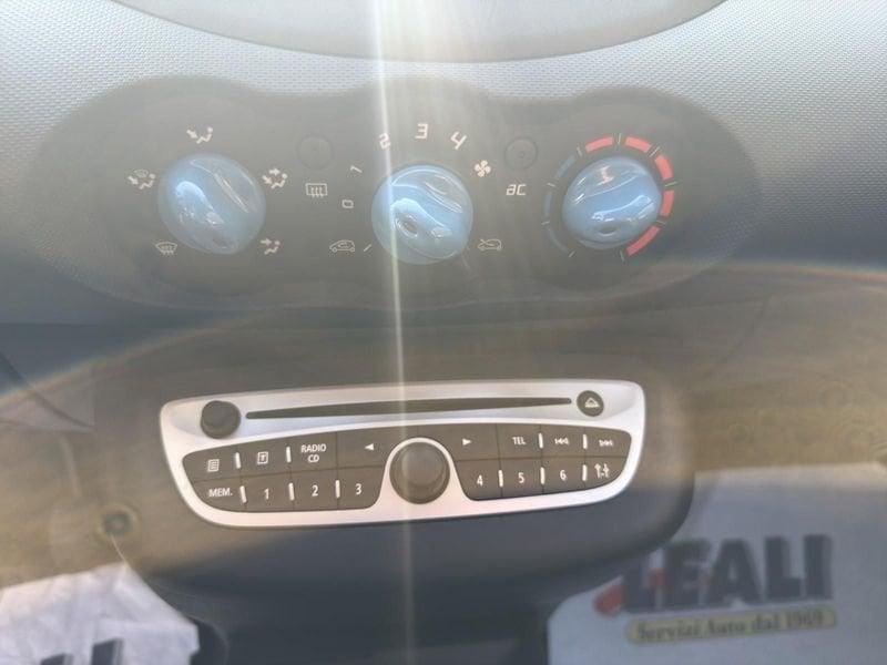 Renault Twingo Twingo 3p 1.2 75cv Wave