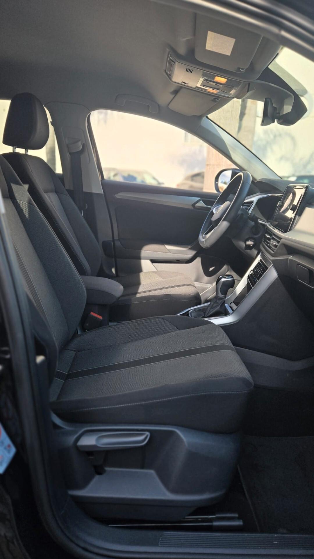 Volkswagen T-Roc 2.0 tdi Style 150CV dsg Uff Italy Led USB App Lega