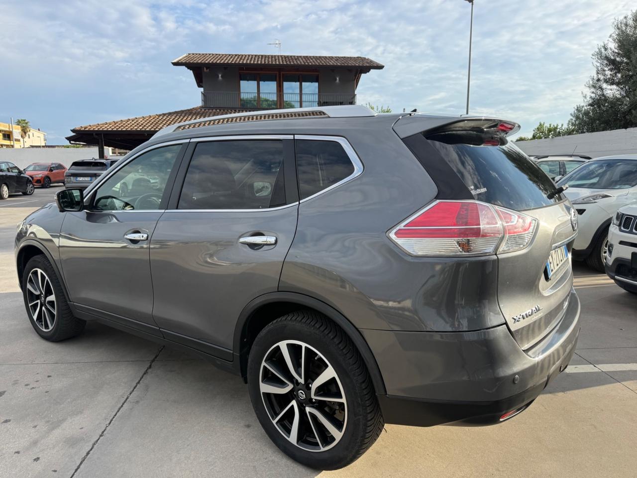 Nissan X-Trail 1.6 DCI tekna 140 mila km