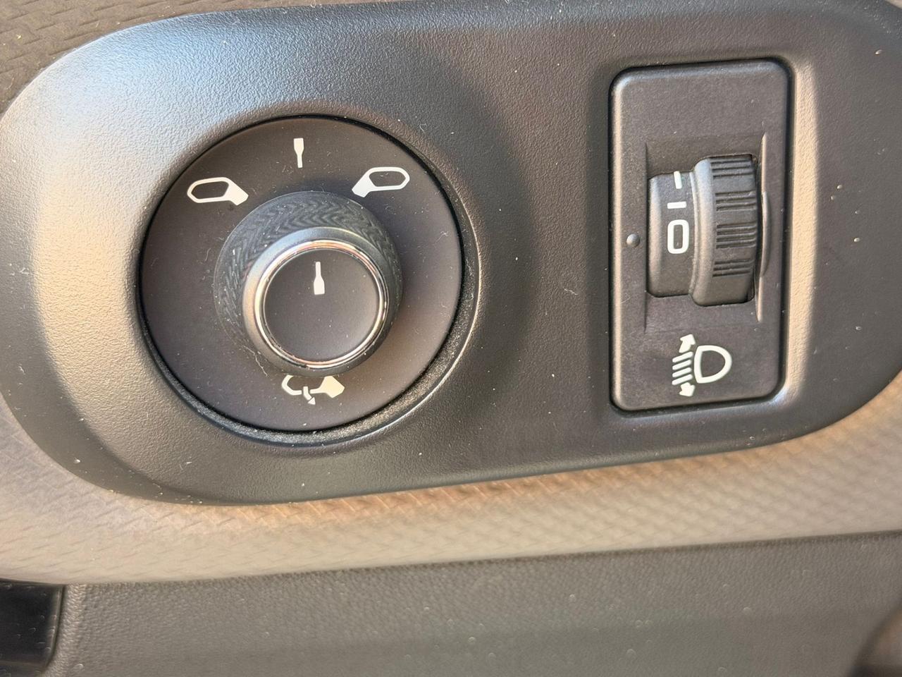 Citroen C4 Cactus 1.5 BlueHdi 100cv SHINE FULL OPTIONAL