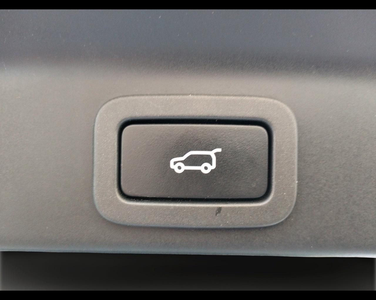 JAGUAR F-Pace (X761) F-Pace 2.0 D 180 CV ...