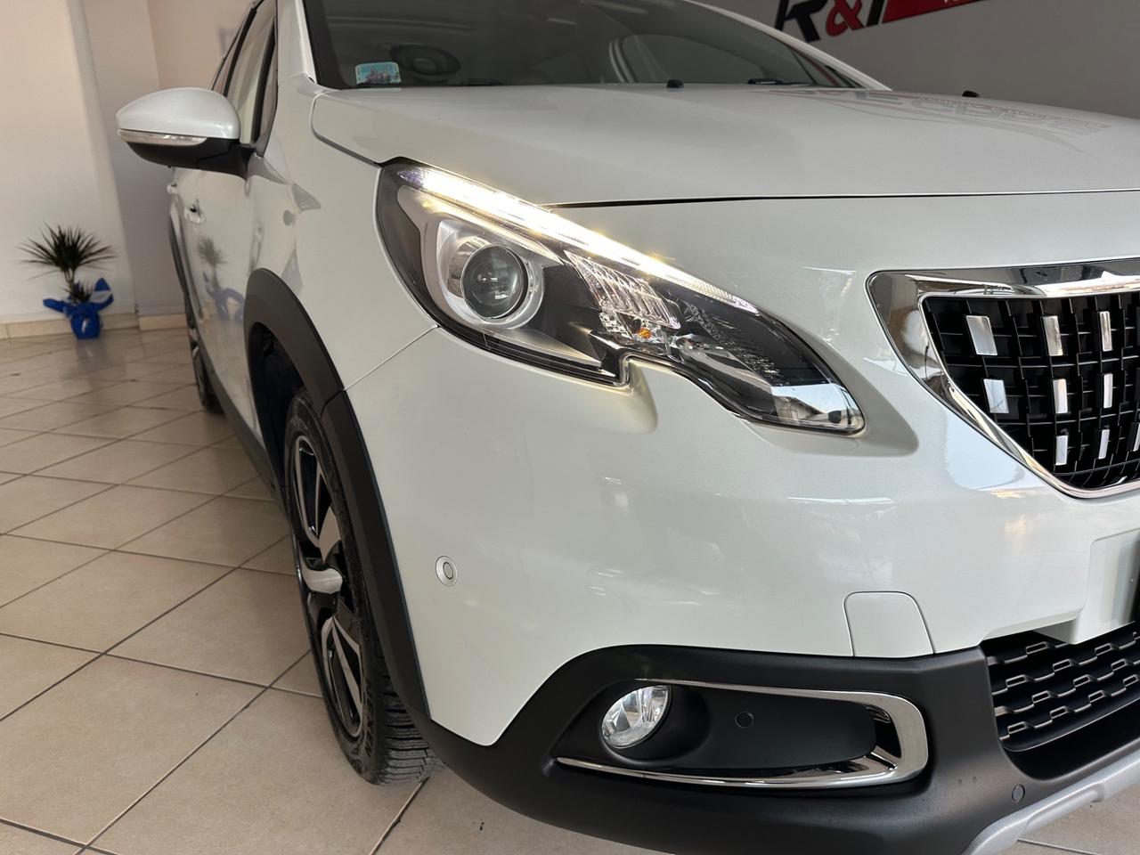 Peugeot 2008 BlueHDi 120 S&S Black Matt