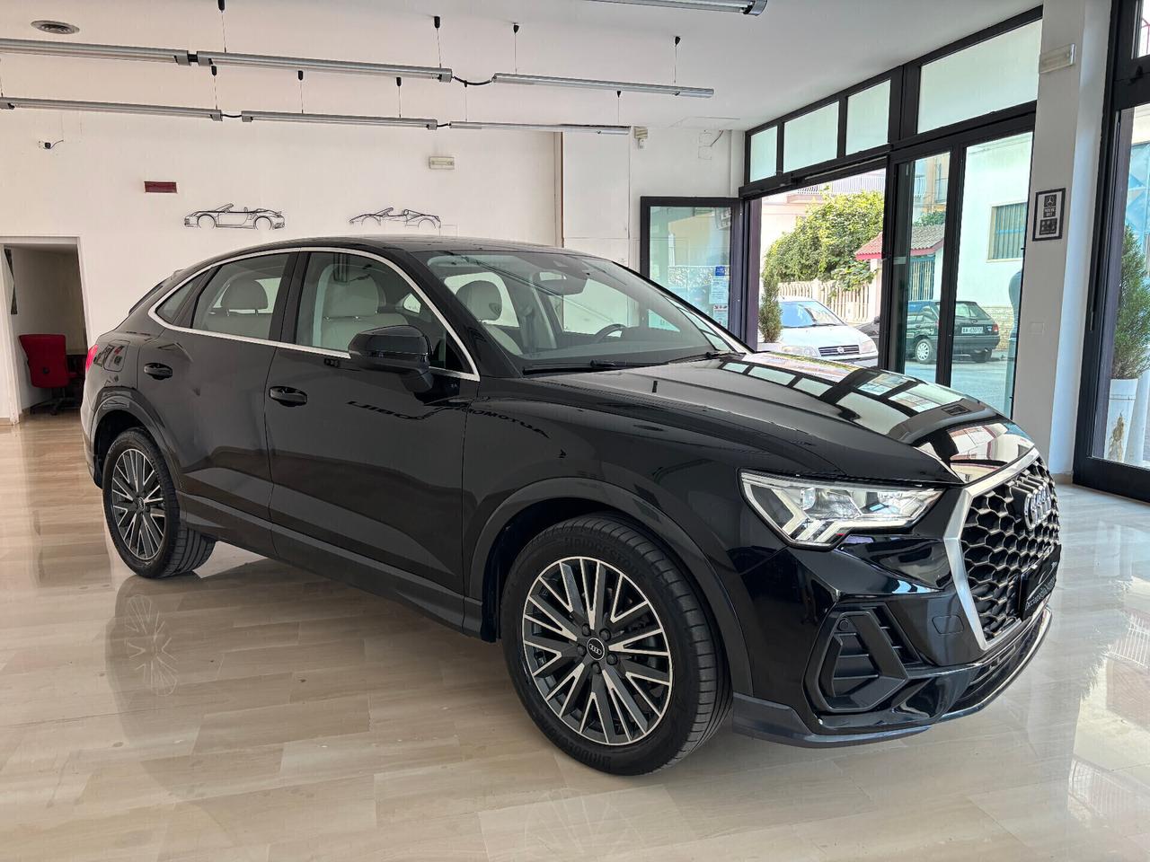 Audi Q3 SPB 35 TDI S tronic Business Plus 2021