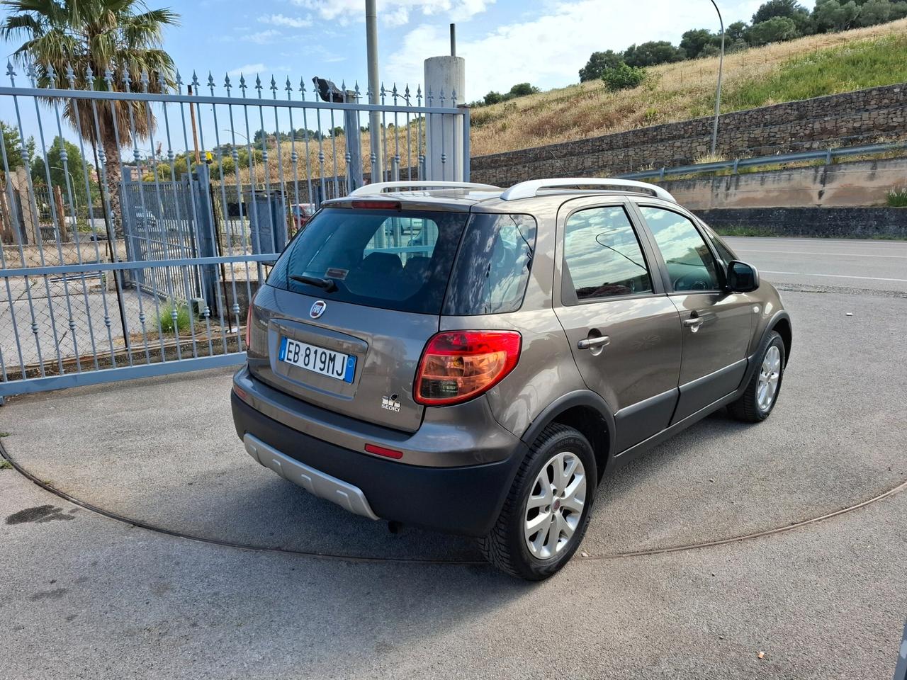 Fiat Sedici 2.0 MJT 16V DPF 4x4 Emotion 2010