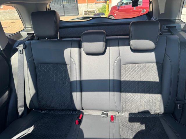 SUZUKI Vitara 1.5 140V Hybrid A/T Starview