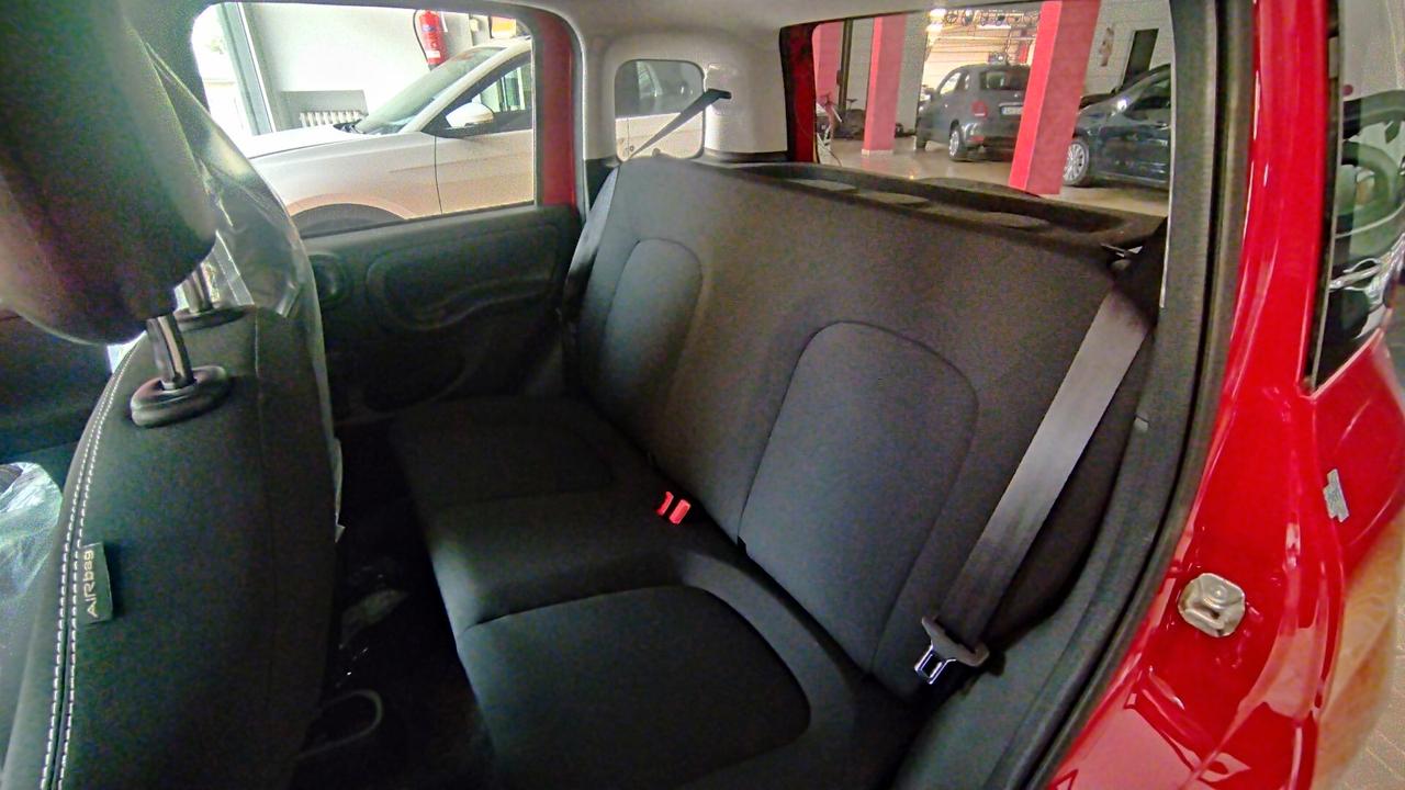 Fiat Panda 1.0 FireFly S&S Hybrid Pandina