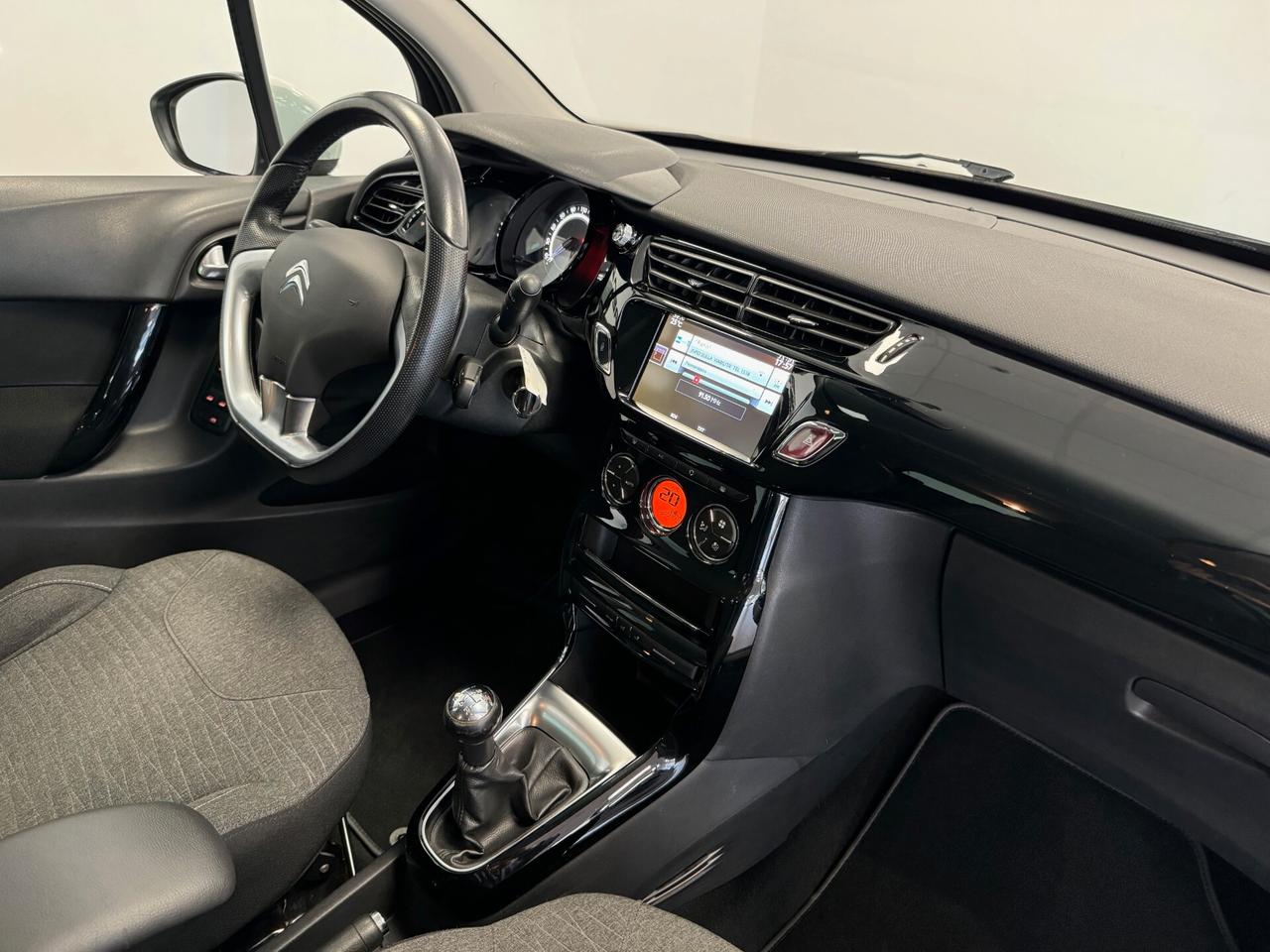 Citroen C3 PureTech 82 Exclusive MONNALISA NEOPATENTATI