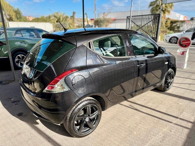 Lancia Ypsilon 1.3 MJT 16V 95 CV 5 porte S&S Elle