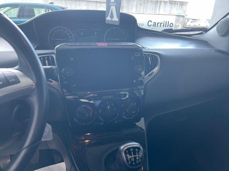 Lancia Ypsilon 1.0 FireFly 70cv S&S Hybrid GOLD PLUS