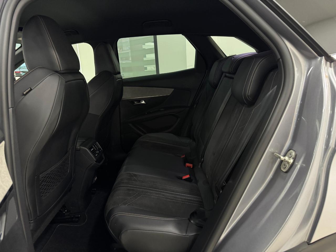 Peugeot 3008 BlueHDi 130cv EAT8 GT