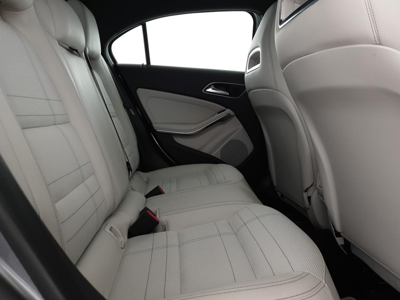 Mercedes-Benz Classe A 180 cdi (be) sport
