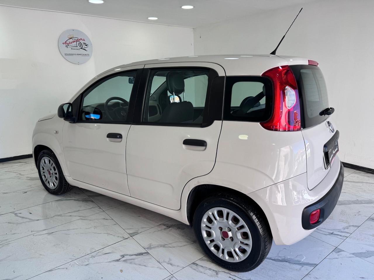 Fiat Panda 1.2 Lounge-GARANTITA-CITY CAR