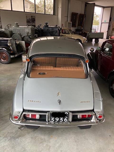 Citroen DS 21 Pallas cambio semiautomatico anno 1968 "cruscotto ad onda bicolore"