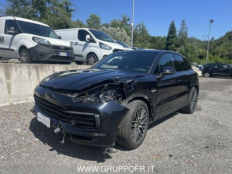 Porsche Cayenne 3.0 V6 E-Hybrid INCIDENTATO - PREZZO PIU' IVA