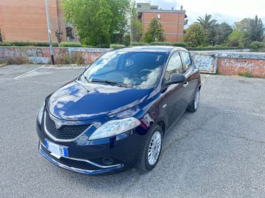 Lancia Ypsilon 1.2 GPL Ecochic Silver *Neopatentati