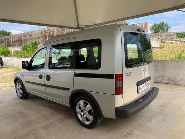 OPEL Combo 1.6 OK NEOP POCHI CHILOMETRI METANO FINO AL 2027