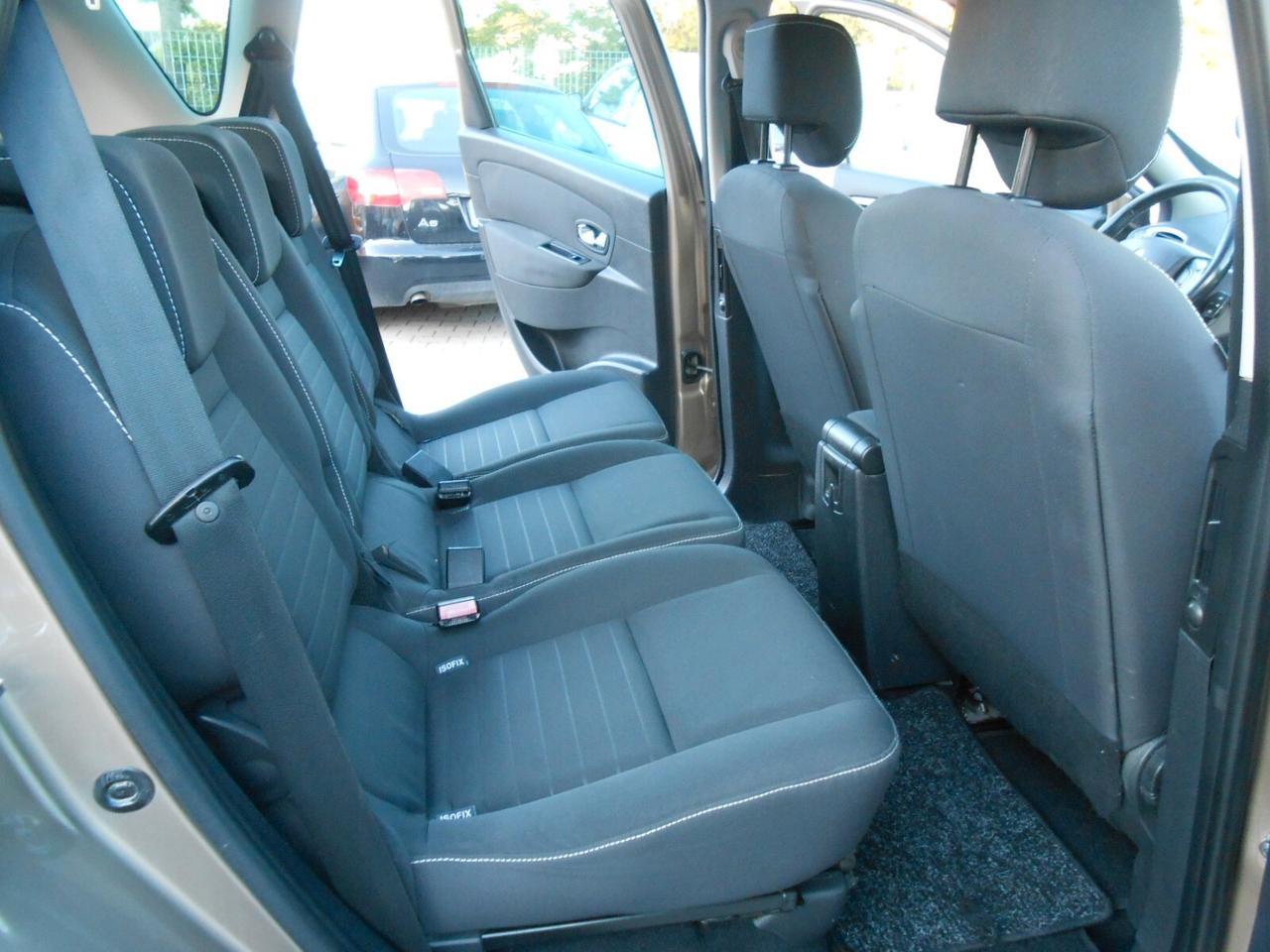 Renault Scenic XMod 1.5 dCi 110CV Limited