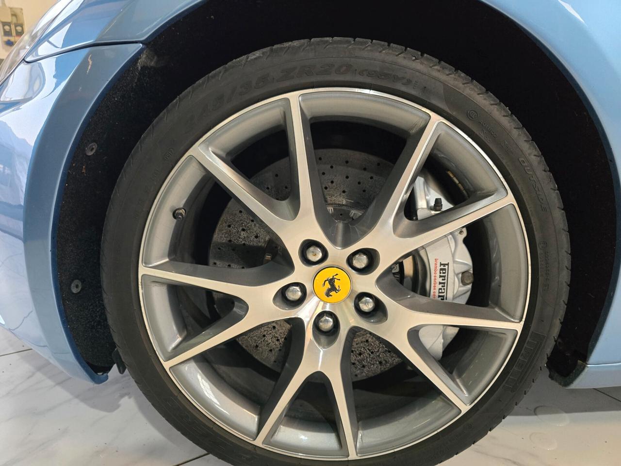 Ferrari California DCT - Permute