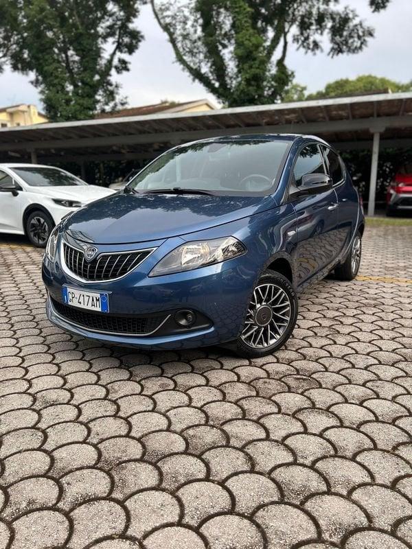 Lancia Ypsilon 1.0 FireFly 70cv Hybrid Gold Plus