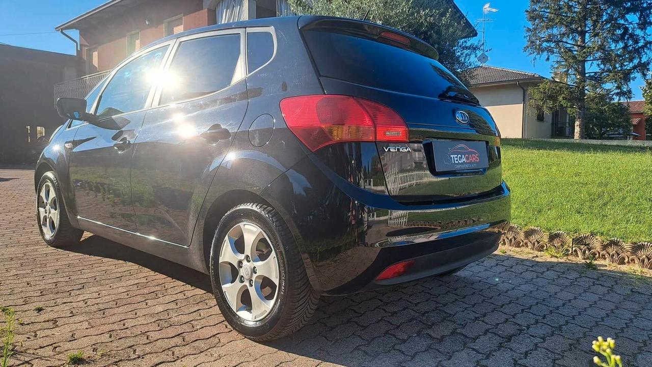 Kia Venga 1.4 GPL Easy