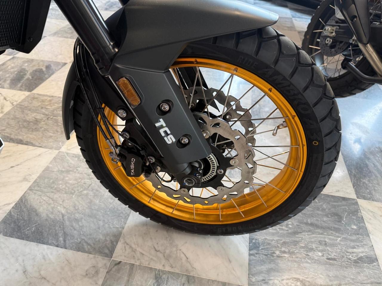 Kove 800 GT